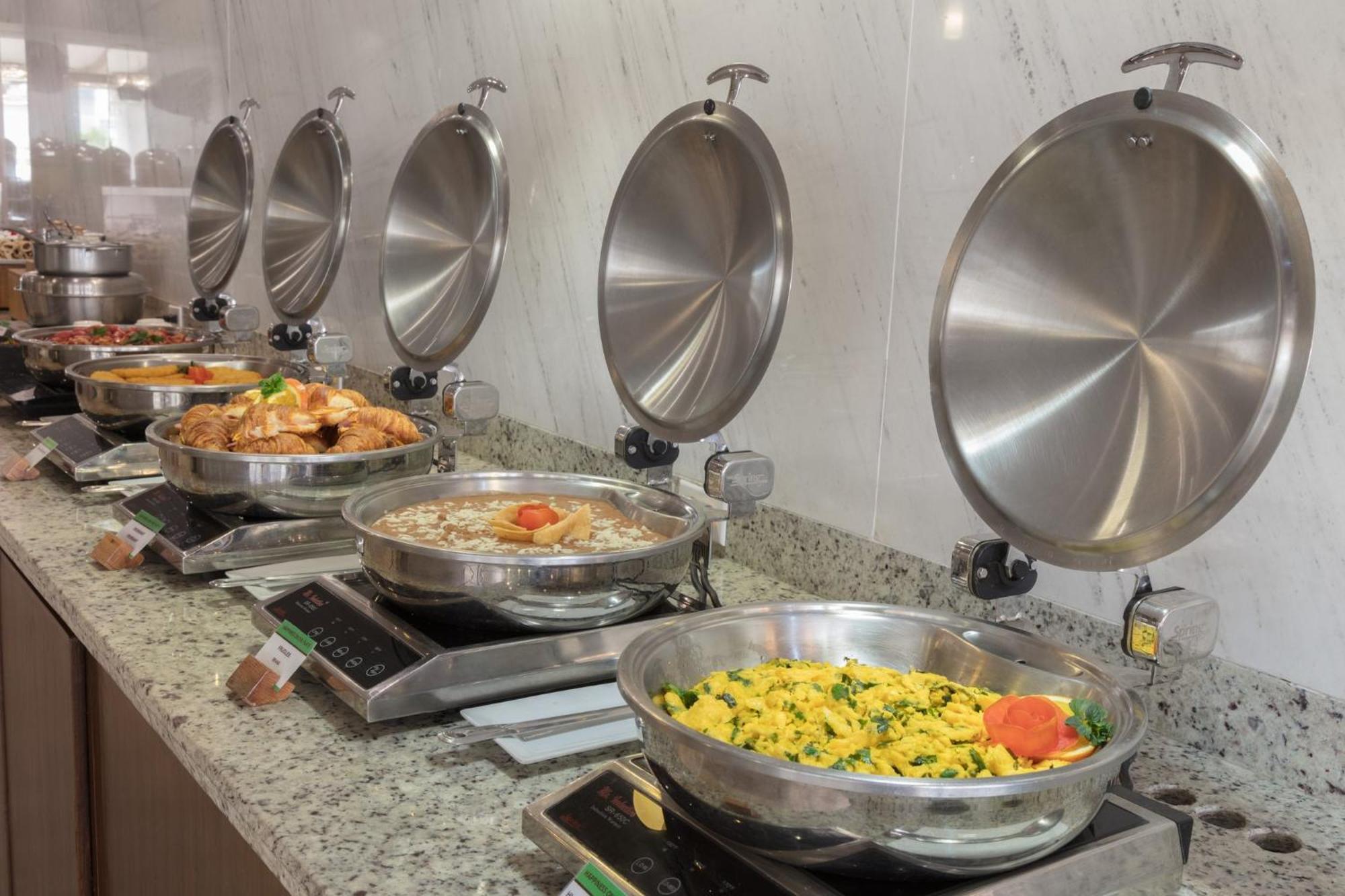 Voco Saltillo Suites By Ihg Ngoại thất bức ảnh