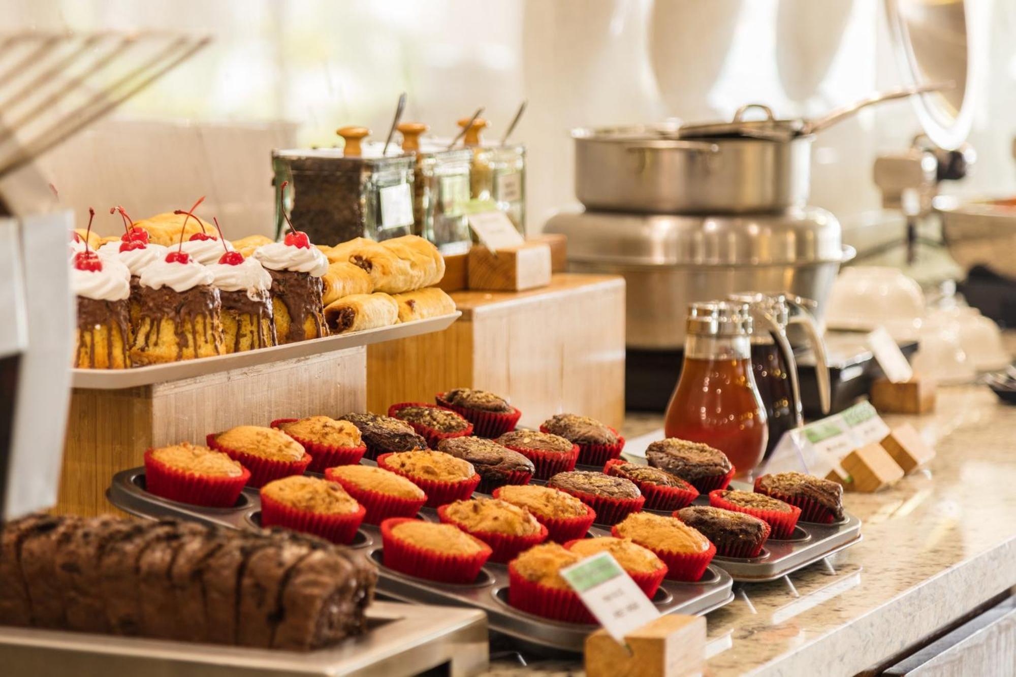 Voco Saltillo Suites By Ihg Ngoại thất bức ảnh