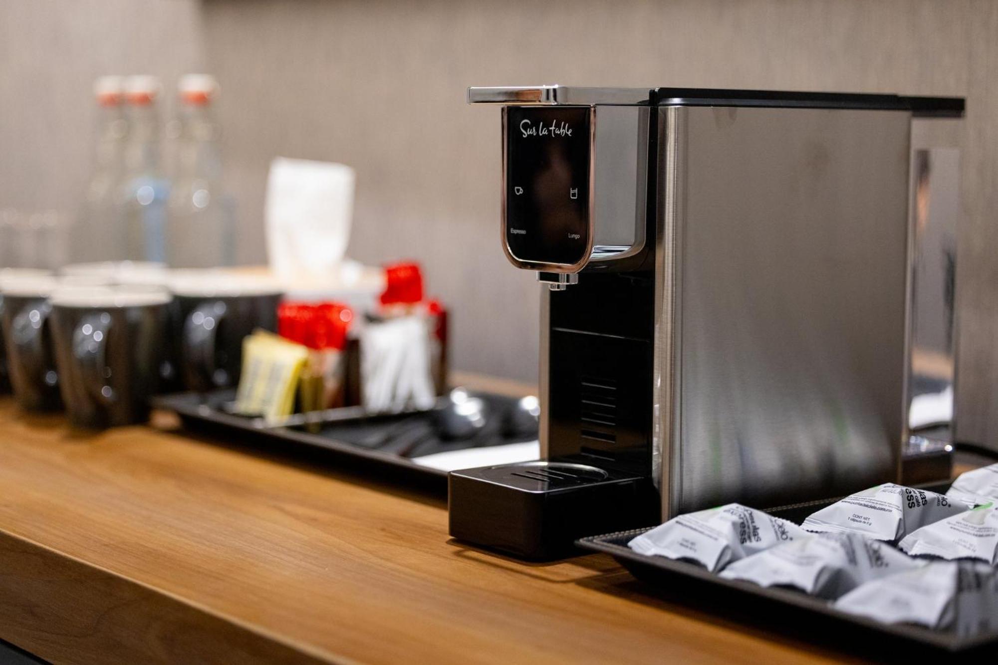 Voco Saltillo Suites By Ihg Ngoại thất bức ảnh