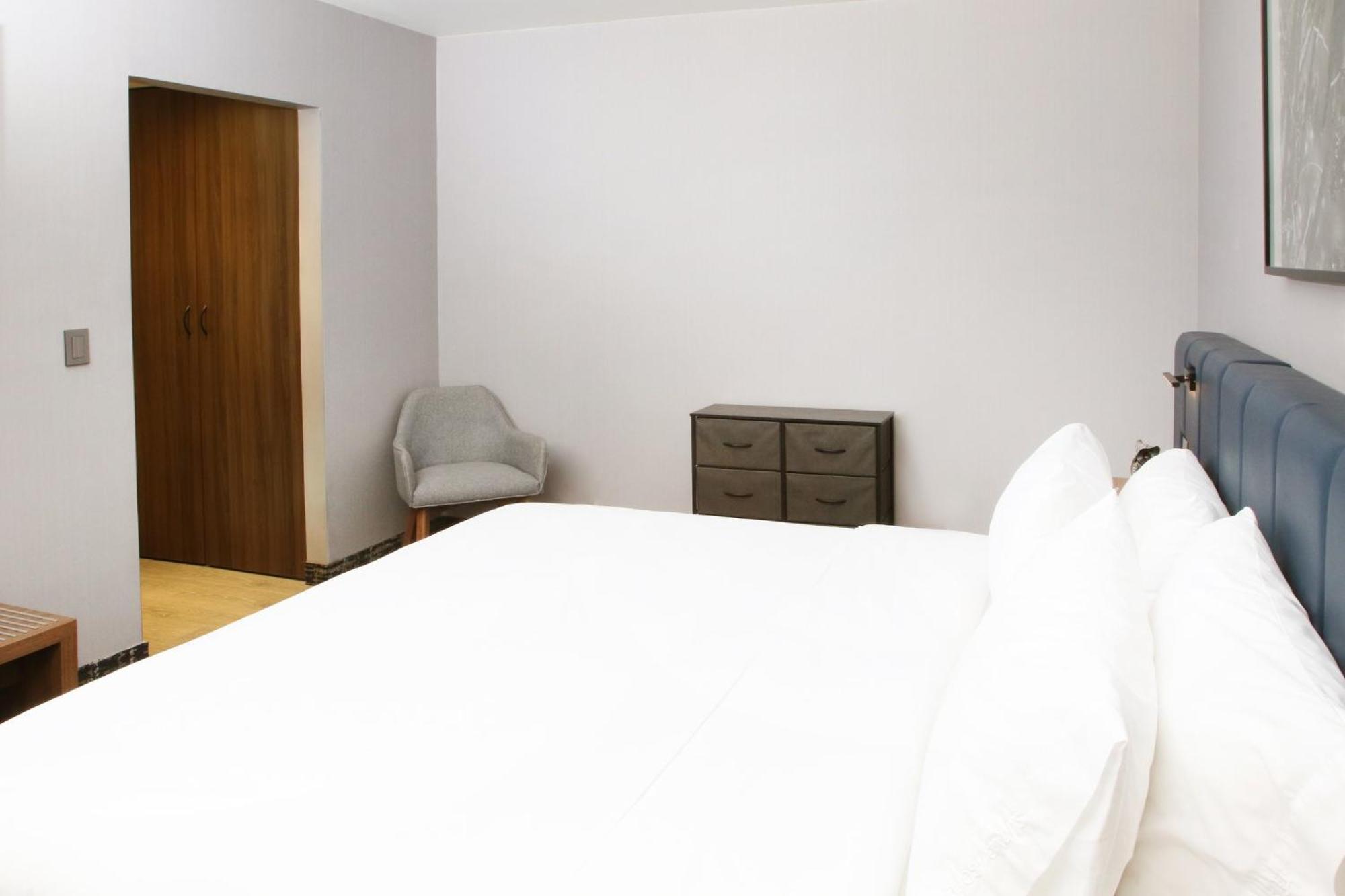 Voco Saltillo Suites By Ihg Ngoại thất bức ảnh